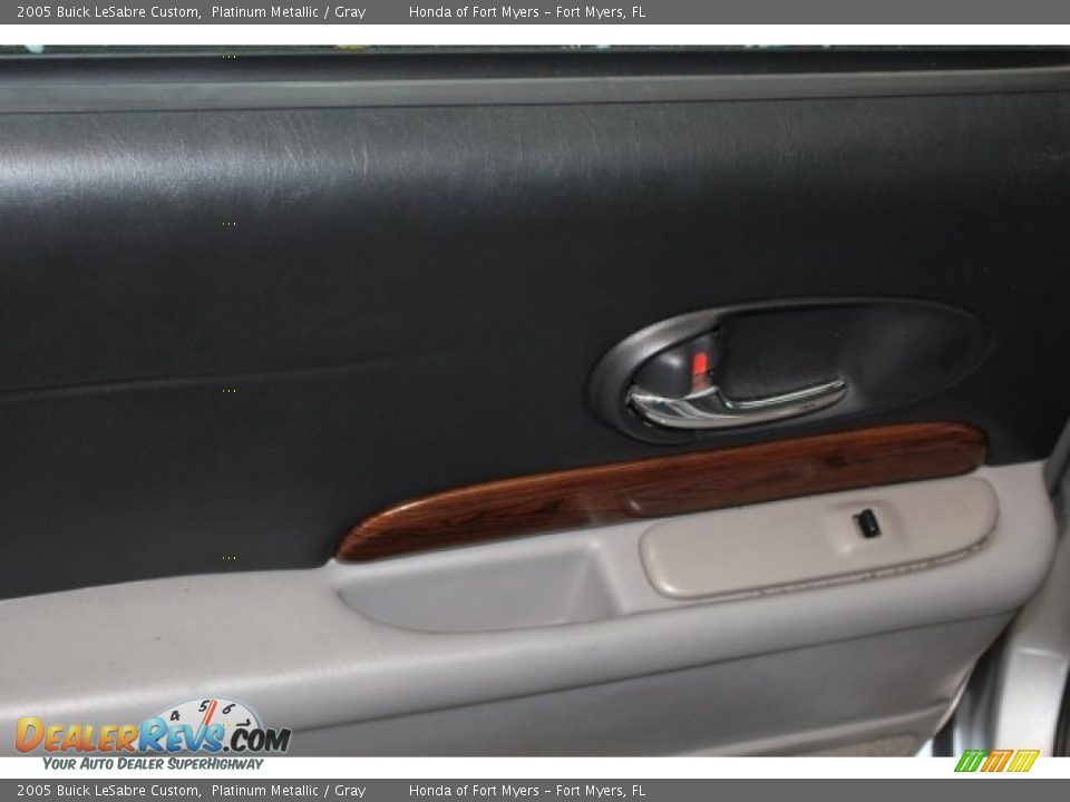 2005 Buick LeSabre Custom Platinum Metallic / Gray Photo #28