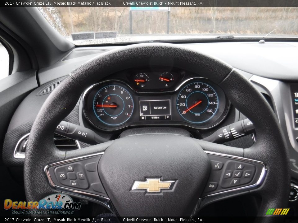 2017 Chevrolet Cruze LT Mosaic Black Metallic / Jet Black Photo #25