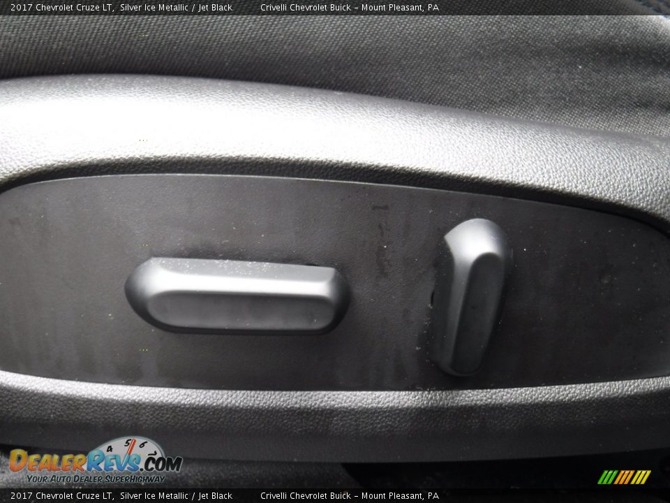 2017 Chevrolet Cruze LT Silver Ice Metallic / Jet Black Photo #16