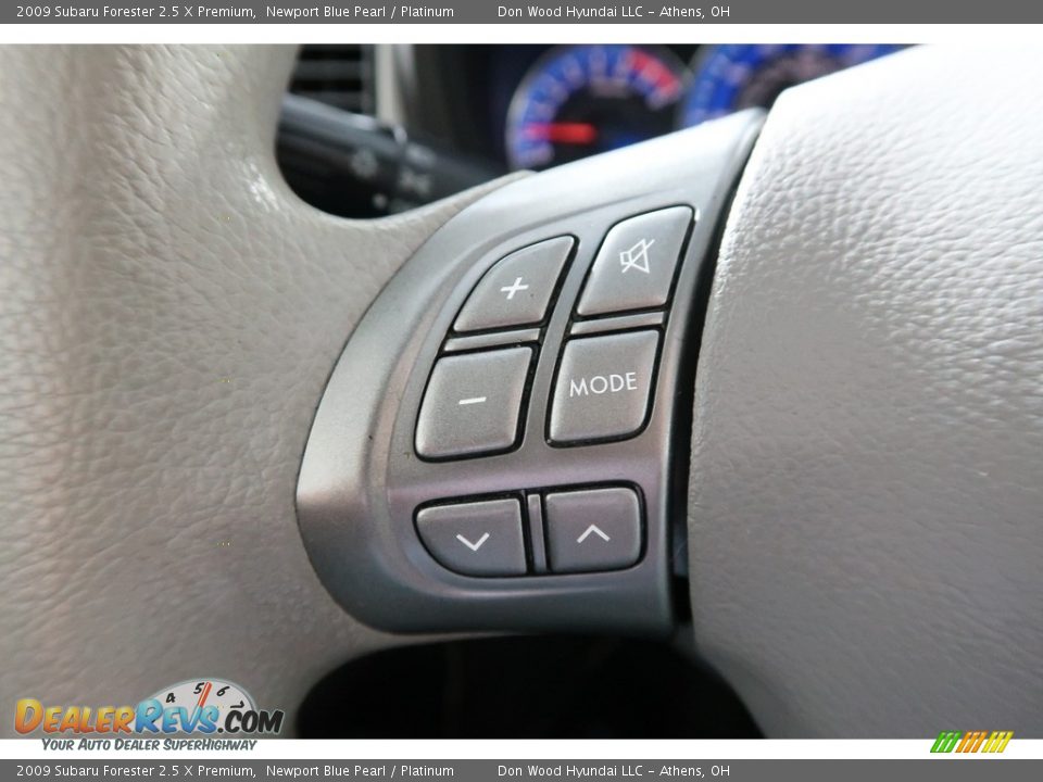 2009 Subaru Forester 2.5 X Premium Newport Blue Pearl / Platinum Photo #29