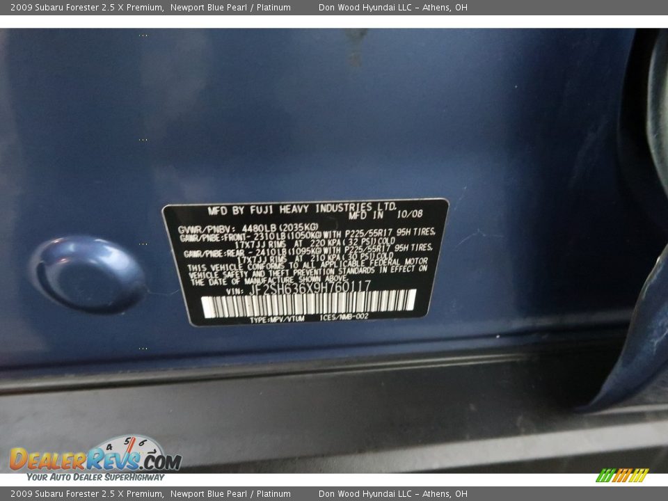 2009 Subaru Forester 2.5 X Premium Newport Blue Pearl / Platinum Photo #35