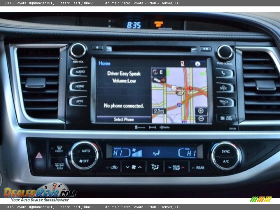 2016 Toyota Highlander XLE Blizzard Pearl / Black Photo #16