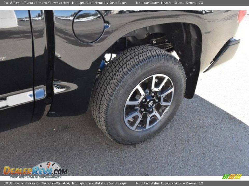 2018 Toyota Tundra Limited CrewMax 4x4 Midnight Black Metallic / Sand Beige Photo #33