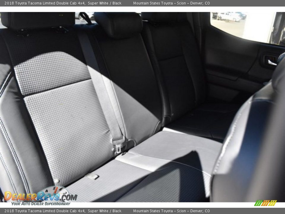 2018 Toyota Tacoma Limited Double Cab 4x4 Super White / Black Photo #19