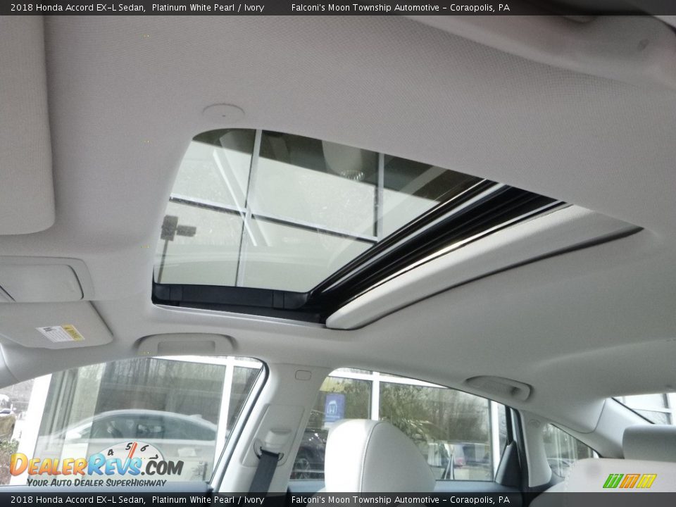 2018 Honda Accord EX-L Sedan Platinum White Pearl / Ivory Photo #13