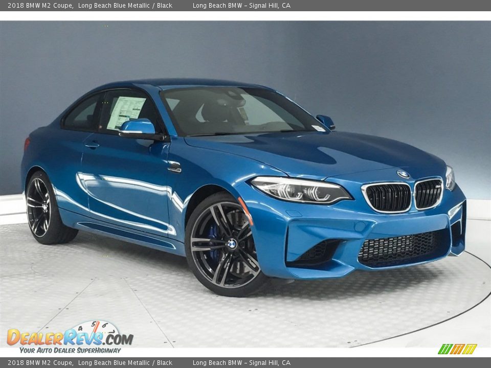 Front 3/4 View of 2018 BMW M2 Coupe Photo #12