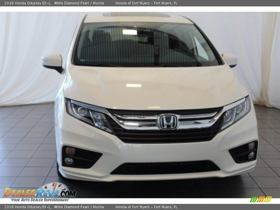 2018 Honda Odyssey EX-L White Diamond Pearl / Mocha Photo #4
