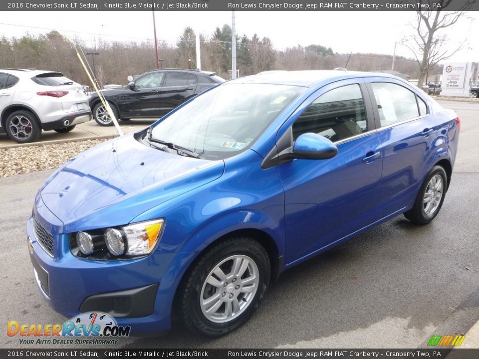 2016 Chevrolet Sonic LT Sedan Kinetic Blue Metallic / Jet Black/Brick Photo #5