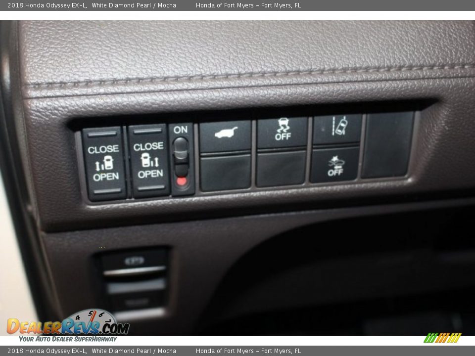 2018 Honda Odyssey EX-L White Diamond Pearl / Mocha Photo #20