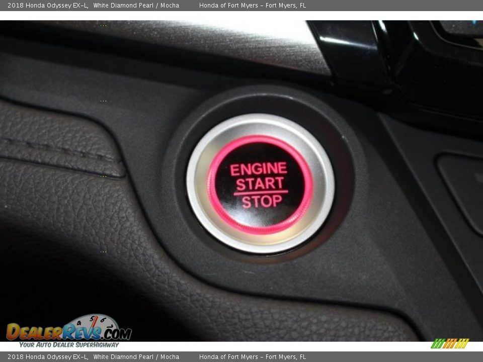 2018 Honda Odyssey EX-L White Diamond Pearl / Mocha Photo #24