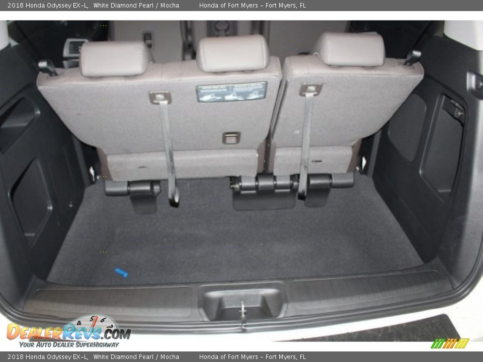 2018 Honda Odyssey EX-L White Diamond Pearl / Mocha Photo #33