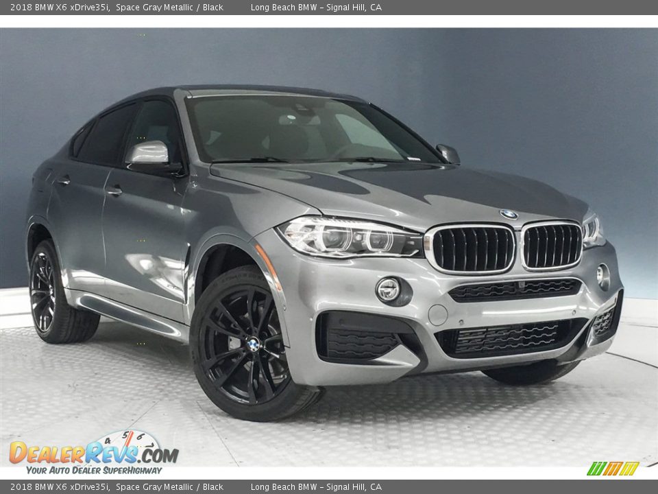 Front 3/4 View of 2018 BMW X6 xDrive35i Photo #12
