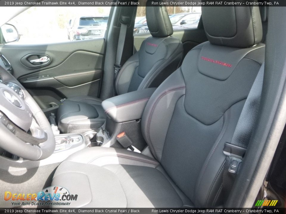 Front Seat of 2019 Jeep Cherokee Trailhawk Elite 4x4 Photo #16