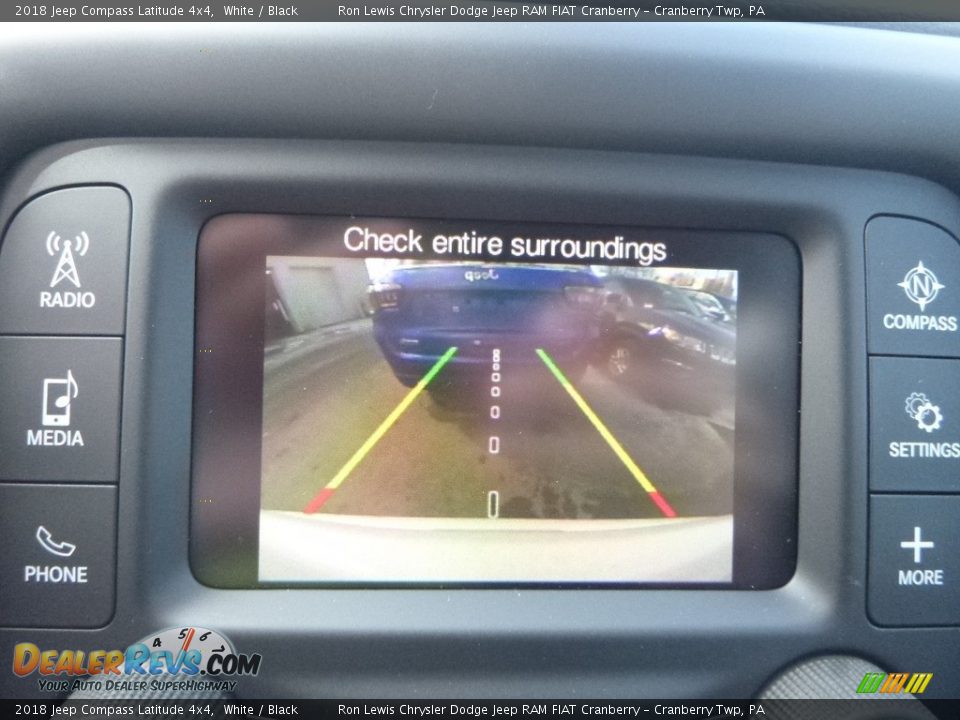 2018 Jeep Compass Latitude 4x4 White / Black Photo #18