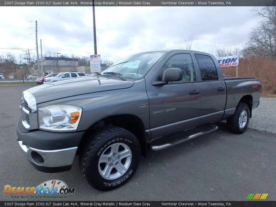 2007 Dodge Ram 1500 SLT Quad Cab 4x4 Mineral Gray Metallic / Medium Slate Gray Photo #1