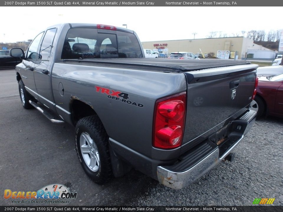 2007 Dodge Ram 1500 SLT Quad Cab 4x4 Mineral Gray Metallic / Medium Slate Gray Photo #2
