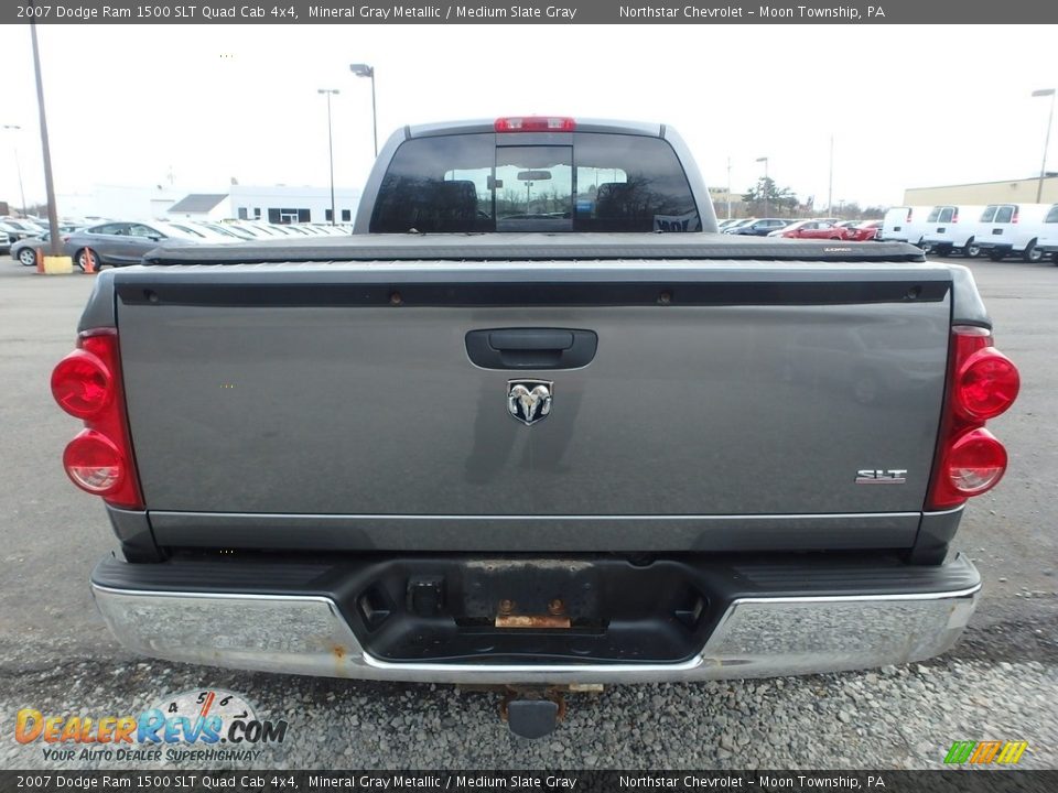 2007 Dodge Ram 1500 SLT Quad Cab 4x4 Mineral Gray Metallic / Medium Slate Gray Photo #3