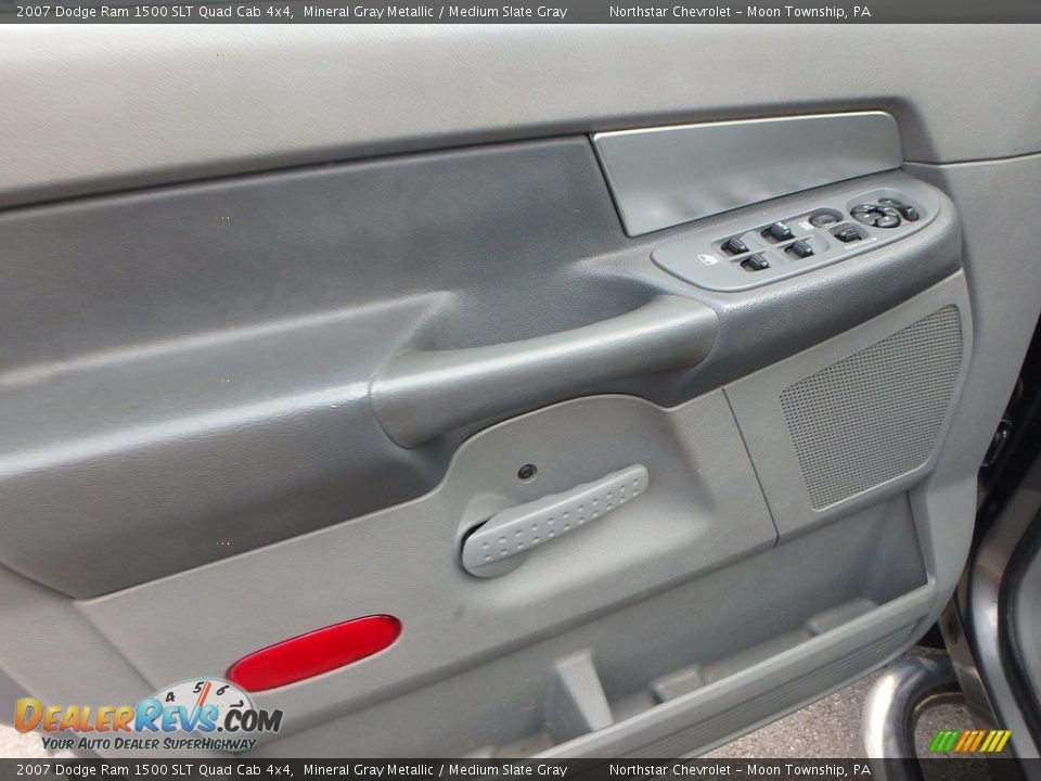 2007 Dodge Ram 1500 SLT Quad Cab 4x4 Mineral Gray Metallic / Medium Slate Gray Photo #11