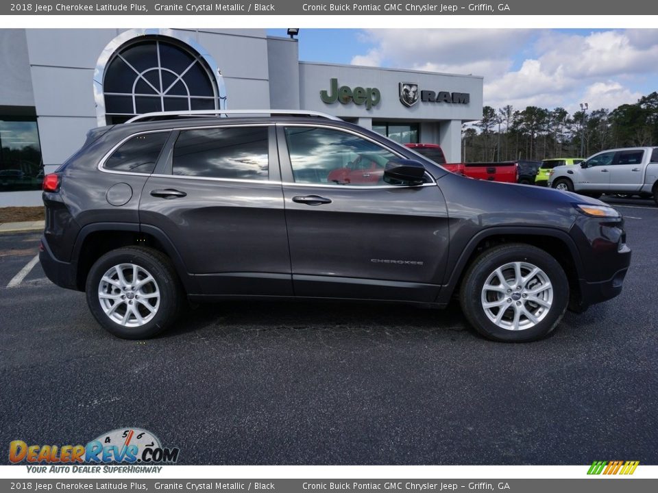 2018 Jeep Cherokee Latitude Plus Granite Crystal Metallic / Black Photo #10