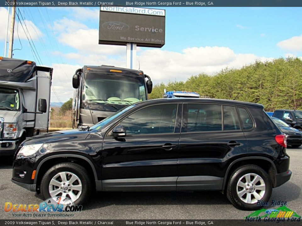 2009 Volkswagen Tiguan S Deep Black Metallic / Charcoal Photo #2