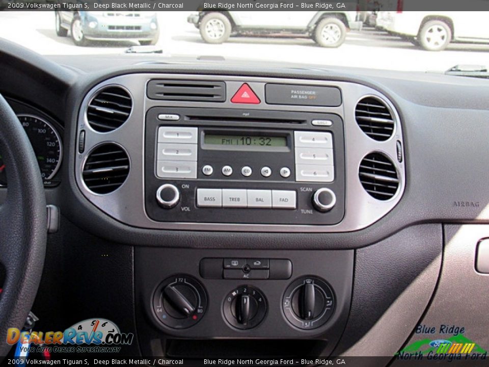 2009 Volkswagen Tiguan S Deep Black Metallic / Charcoal Photo #18