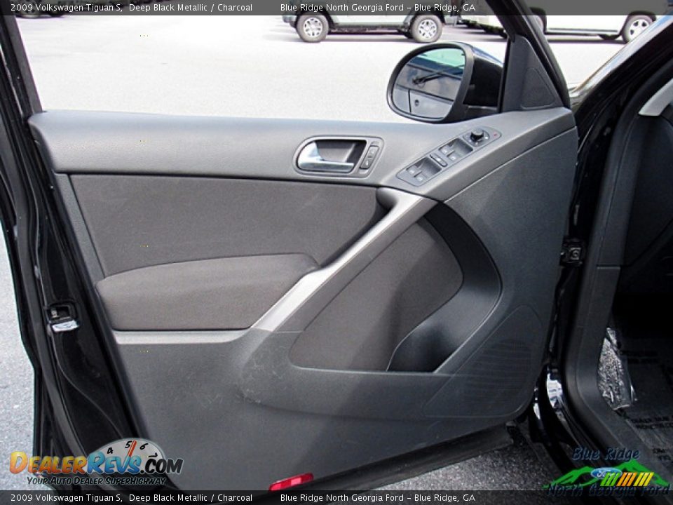 2009 Volkswagen Tiguan S Deep Black Metallic / Charcoal Photo #23