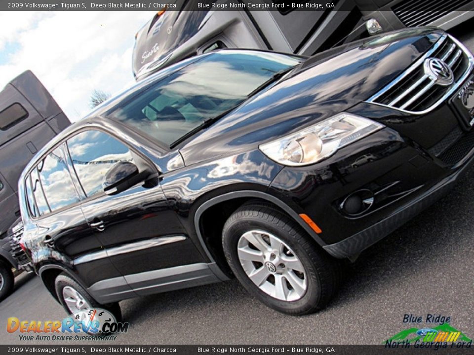 2009 Volkswagen Tiguan S Deep Black Metallic / Charcoal Photo #27