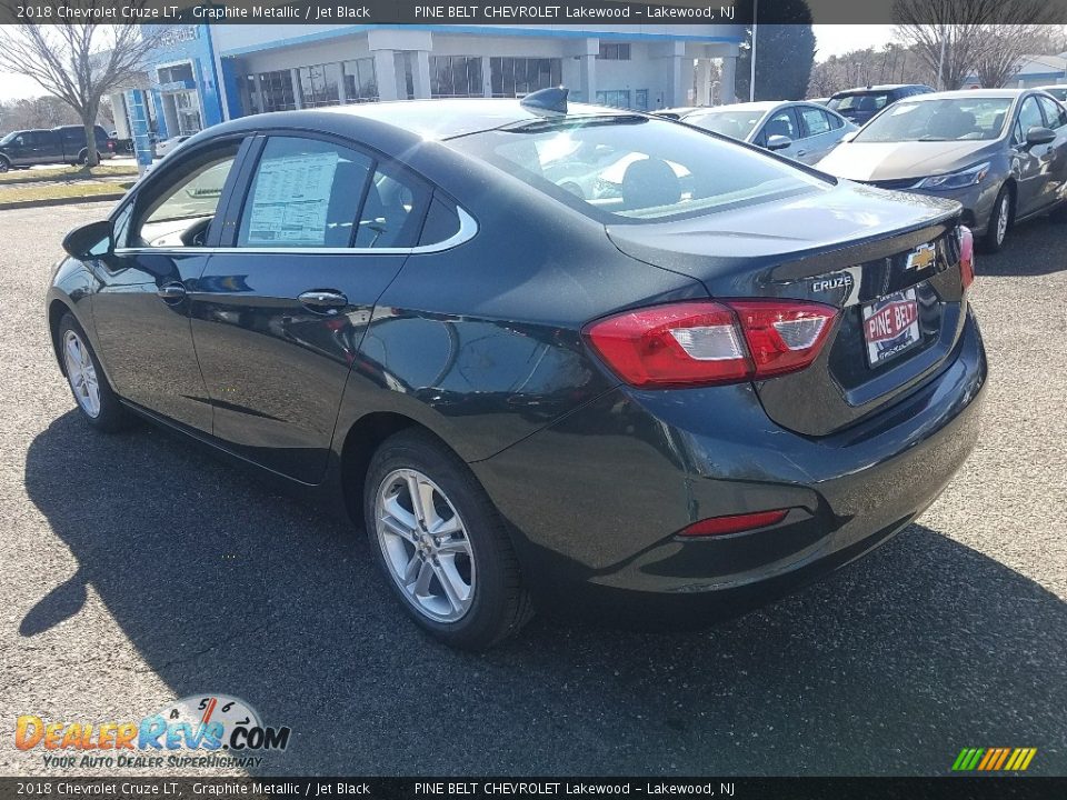 2018 Chevrolet Cruze LT Graphite Metallic / Jet Black Photo #3