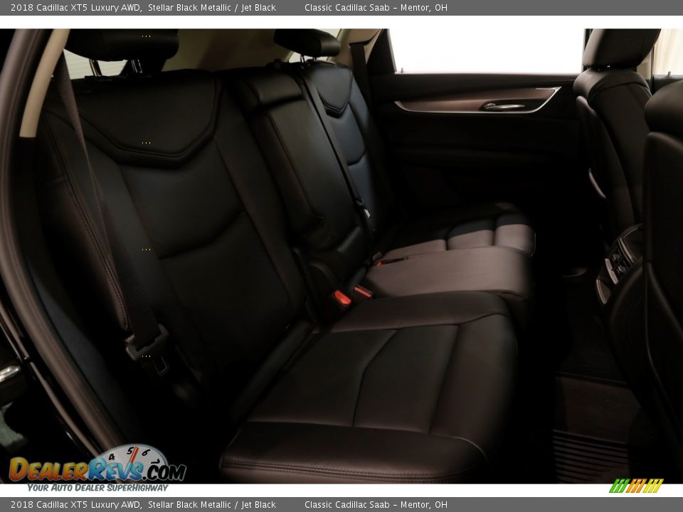 2018 Cadillac XT5 Luxury AWD Stellar Black Metallic / Jet Black Photo #17