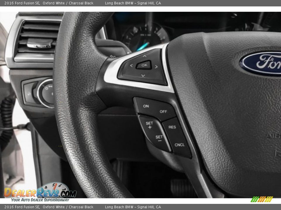 2016 Ford Fusion SE Oxford White / Charcoal Black Photo #16