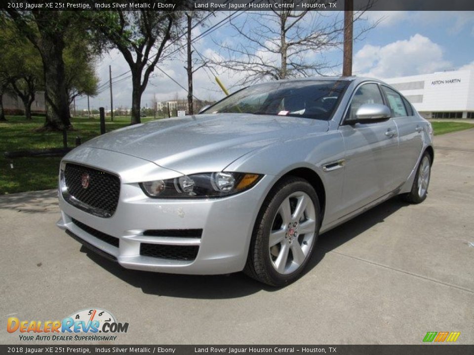 2018 Jaguar XE 25t Prestige Indus Silver Metallic / Ebony Photo #10