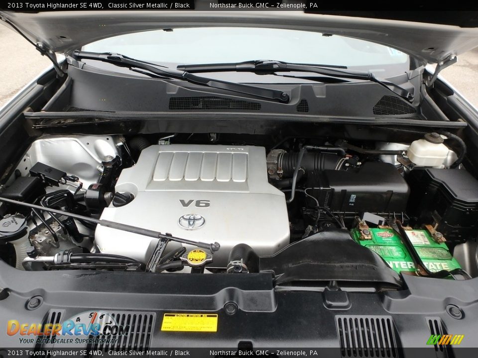 2013 Toyota Highlander SE 4WD Classic Silver Metallic / Black Photo #3