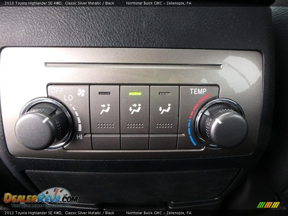 2013 Toyota Highlander SE 4WD Classic Silver Metallic / Black Photo #19