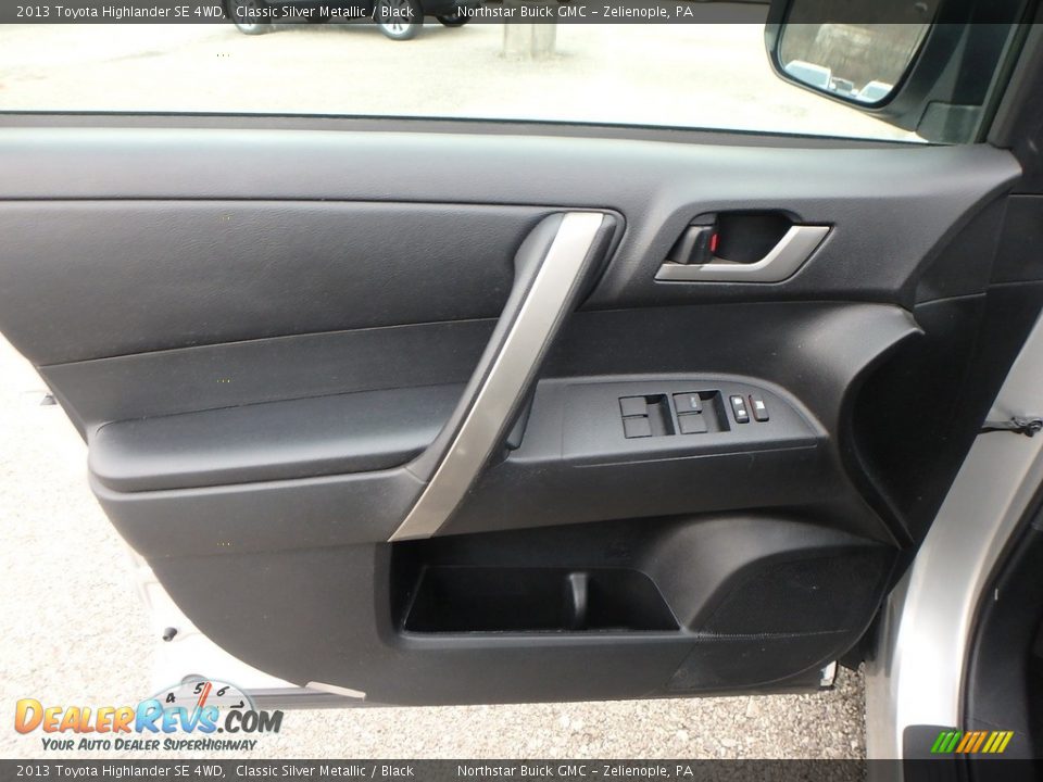 2013 Toyota Highlander SE 4WD Classic Silver Metallic / Black Photo #21
