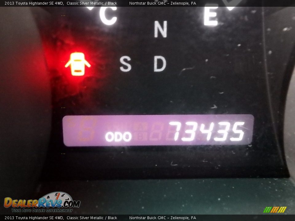 2013 Toyota Highlander SE 4WD Classic Silver Metallic / Black Photo #30