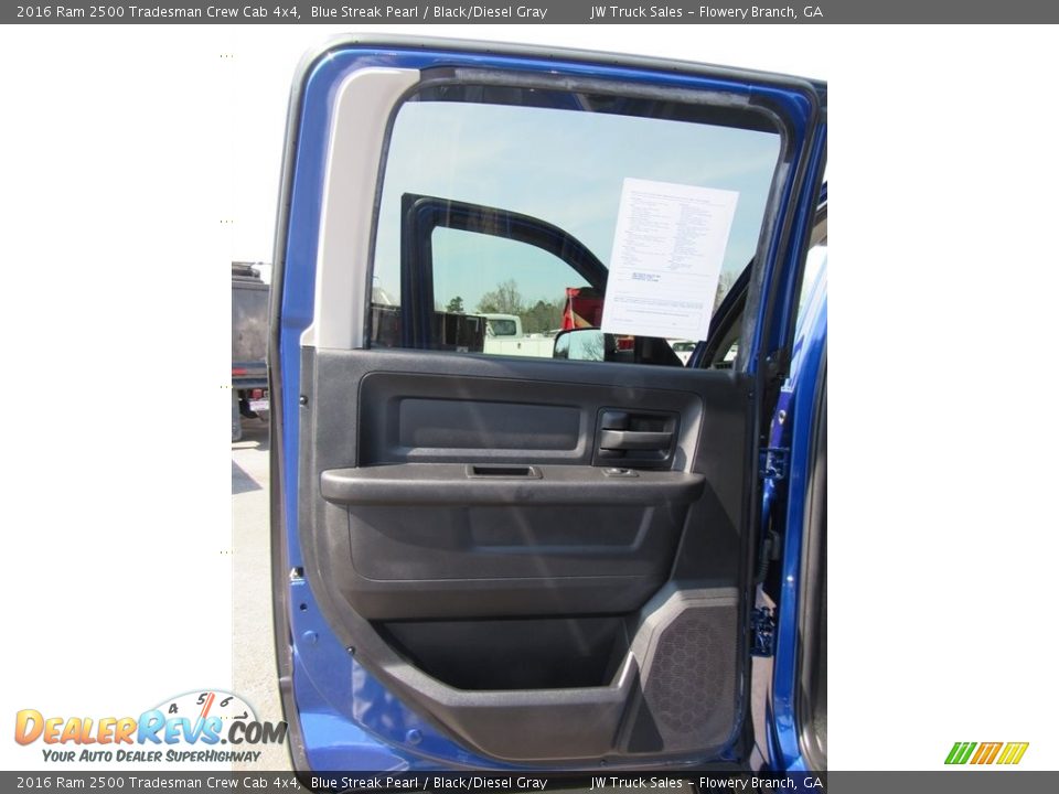 2016 Ram 2500 Tradesman Crew Cab 4x4 Blue Streak Pearl / Black/Diesel Gray Photo #29