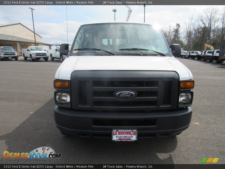 2013 Ford E Series Van E250 Cargo Oxford White / Medium Flint Photo #8