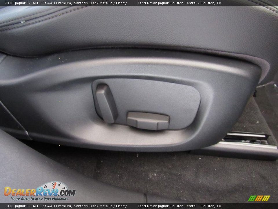 2018 Jaguar F-PACE 25t AWD Premium Santorini Black Metallic / Ebony Photo #20