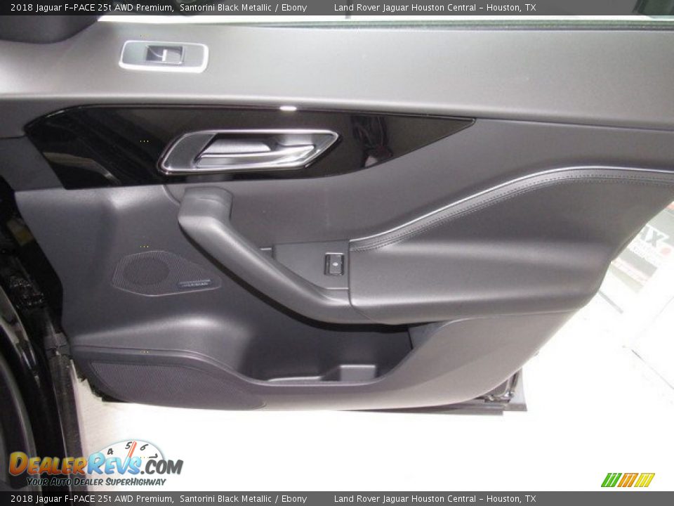2018 Jaguar F-PACE 25t AWD Premium Santorini Black Metallic / Ebony Photo #21