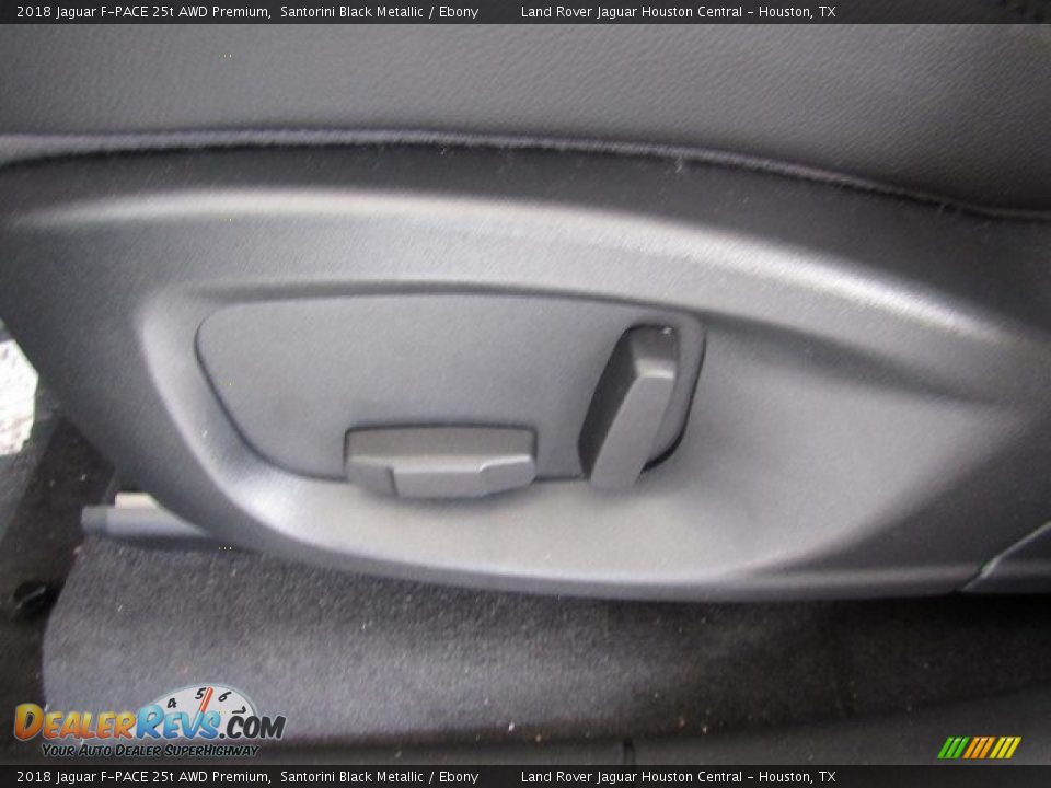 2018 Jaguar F-PACE 25t AWD Premium Santorini Black Metallic / Ebony Photo #27