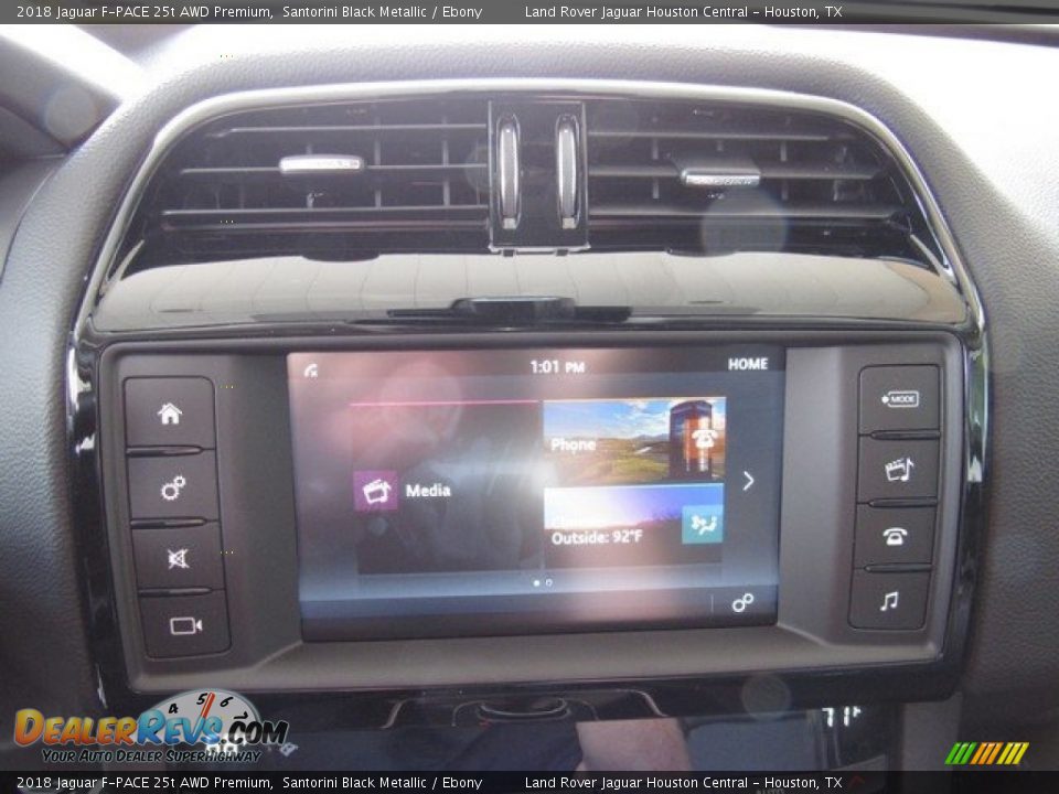 2018 Jaguar F-PACE 25t AWD Premium Santorini Black Metallic / Ebony Photo #32