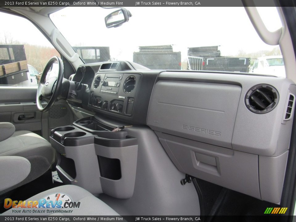 2013 Ford E Series Van E250 Cargo Oxford White / Medium Flint Photo #24