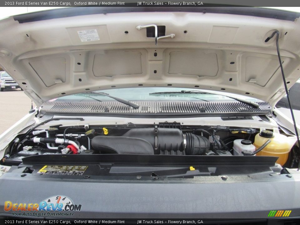 2013 Ford E Series Van E250 Cargo Oxford White / Medium Flint Photo #35