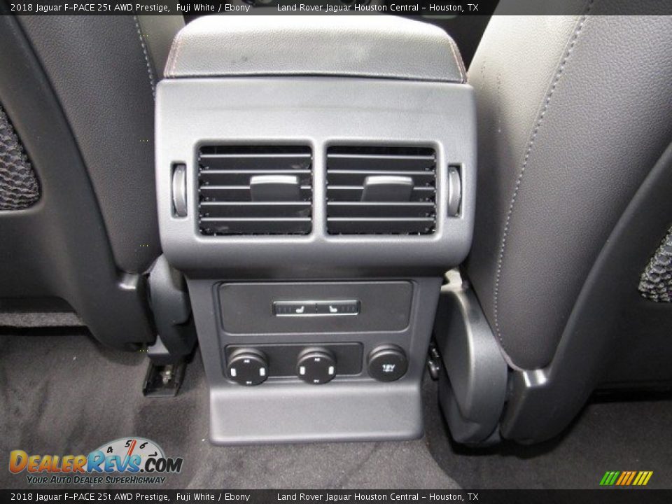 2018 Jaguar F-PACE 25t AWD Prestige Fuji White / Ebony Photo #16