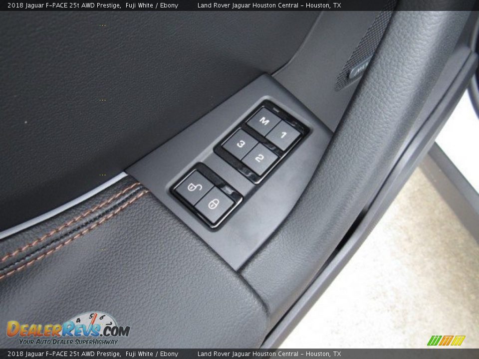2018 Jaguar F-PACE 25t AWD Prestige Fuji White / Ebony Photo #26