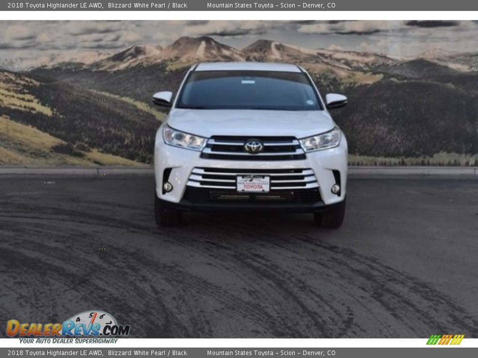2018 Toyota Highlander LE AWD Blizzard White Pearl / Black Photo #2