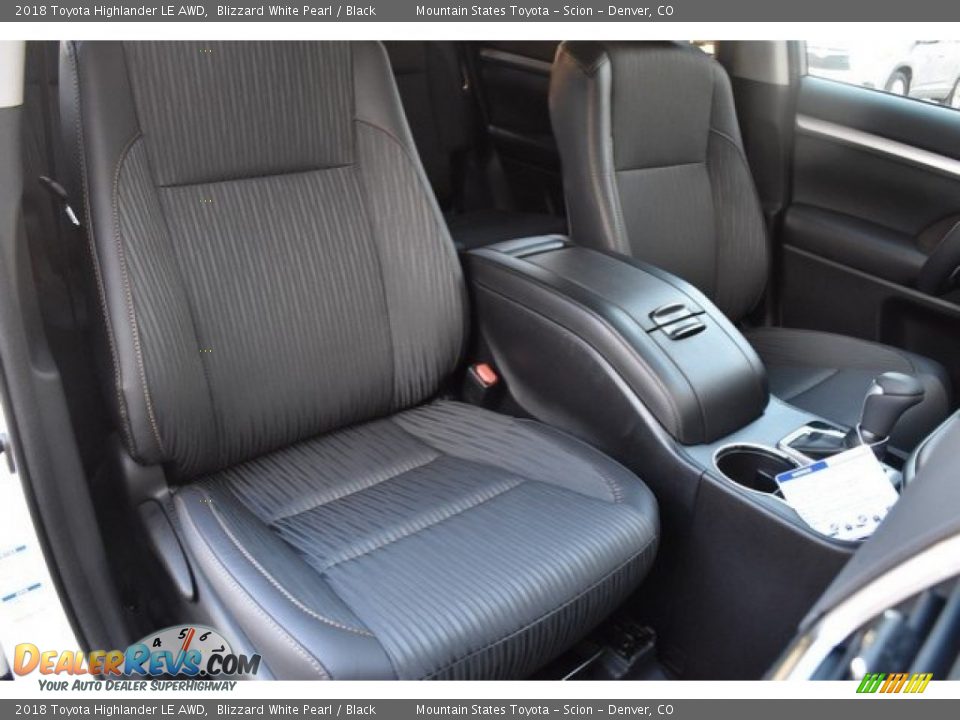2018 Toyota Highlander LE AWD Blizzard White Pearl / Black Photo #12
