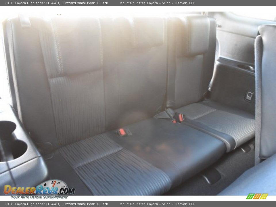 2018 Toyota Highlander LE AWD Blizzard White Pearl / Black Photo #20