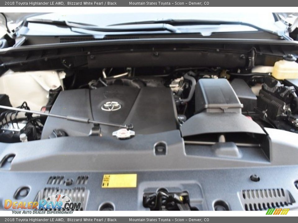 2018 Toyota Highlander LE AWD Blizzard White Pearl / Black Photo #32
