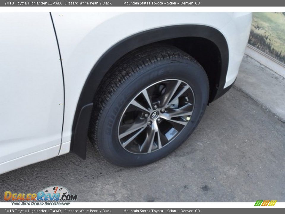2018 Toyota Highlander LE AWD Blizzard White Pearl / Black Photo #36